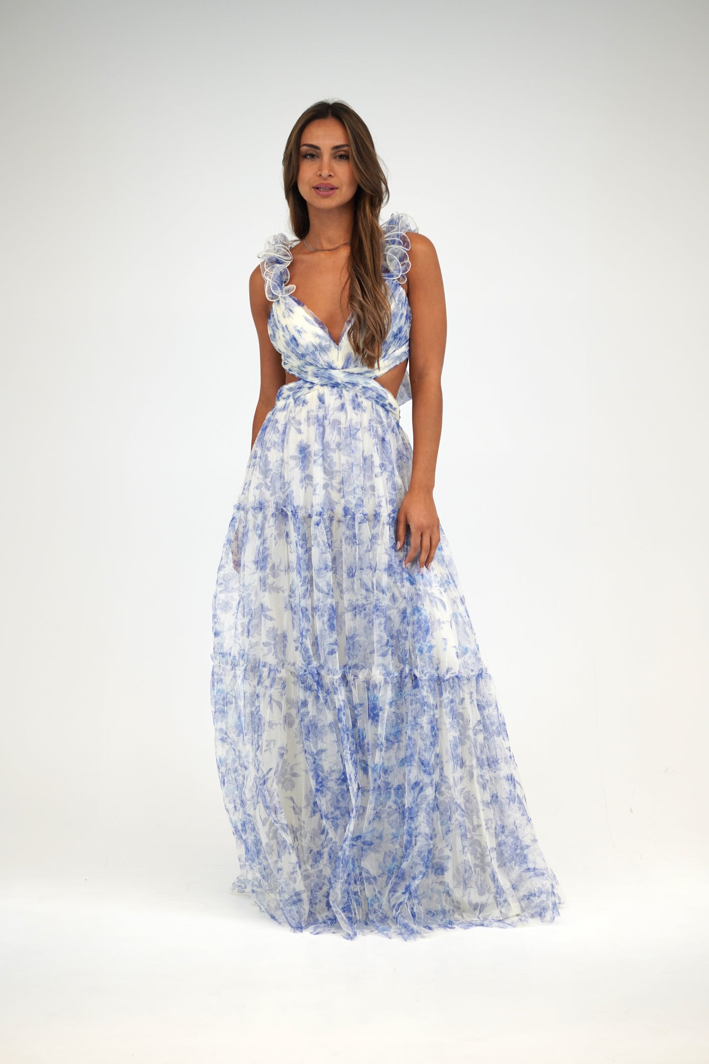 Vestido tule longo c/ alças e laço atrás