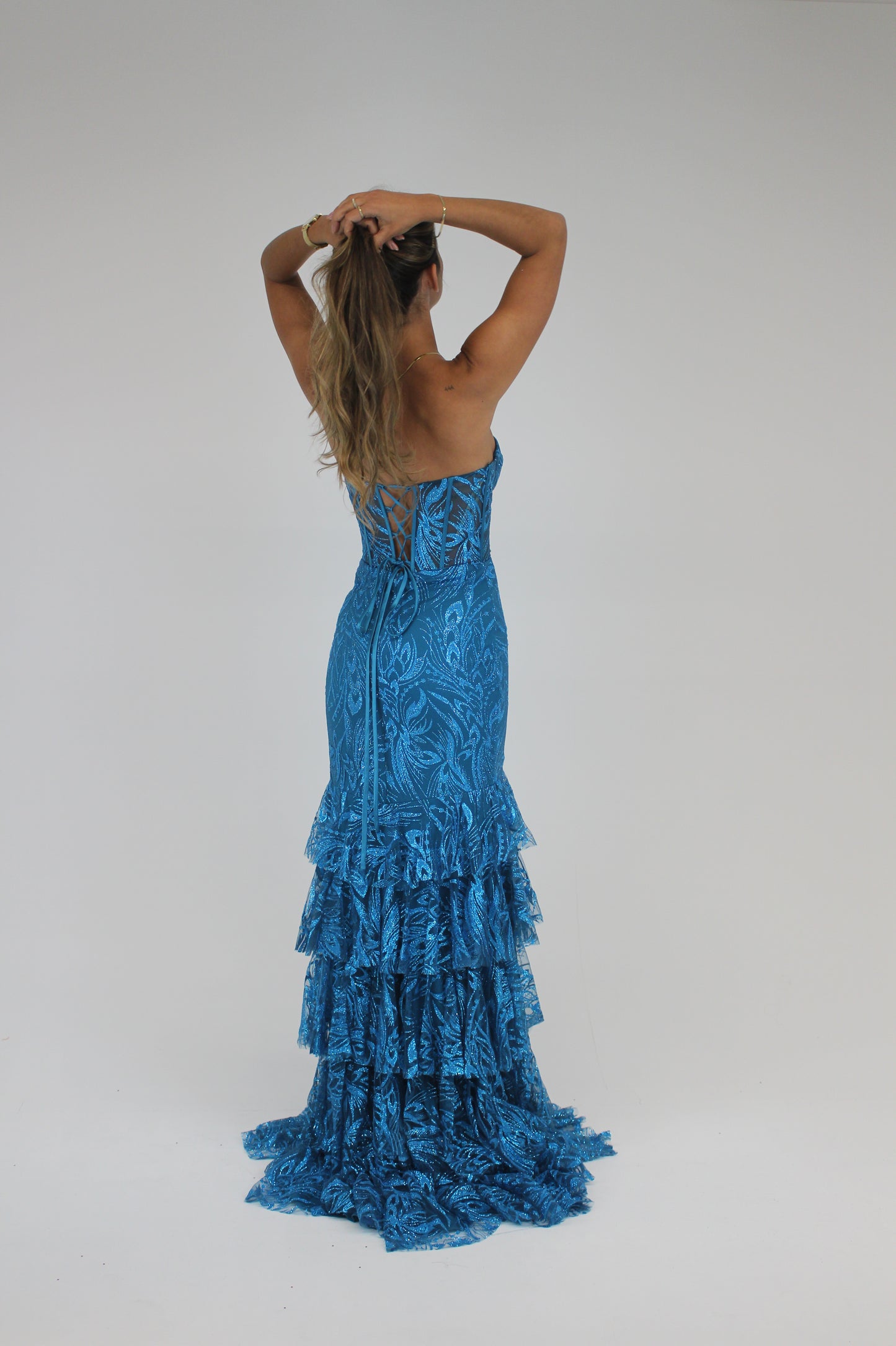 Vestido longo lantejoulas c/painés azul