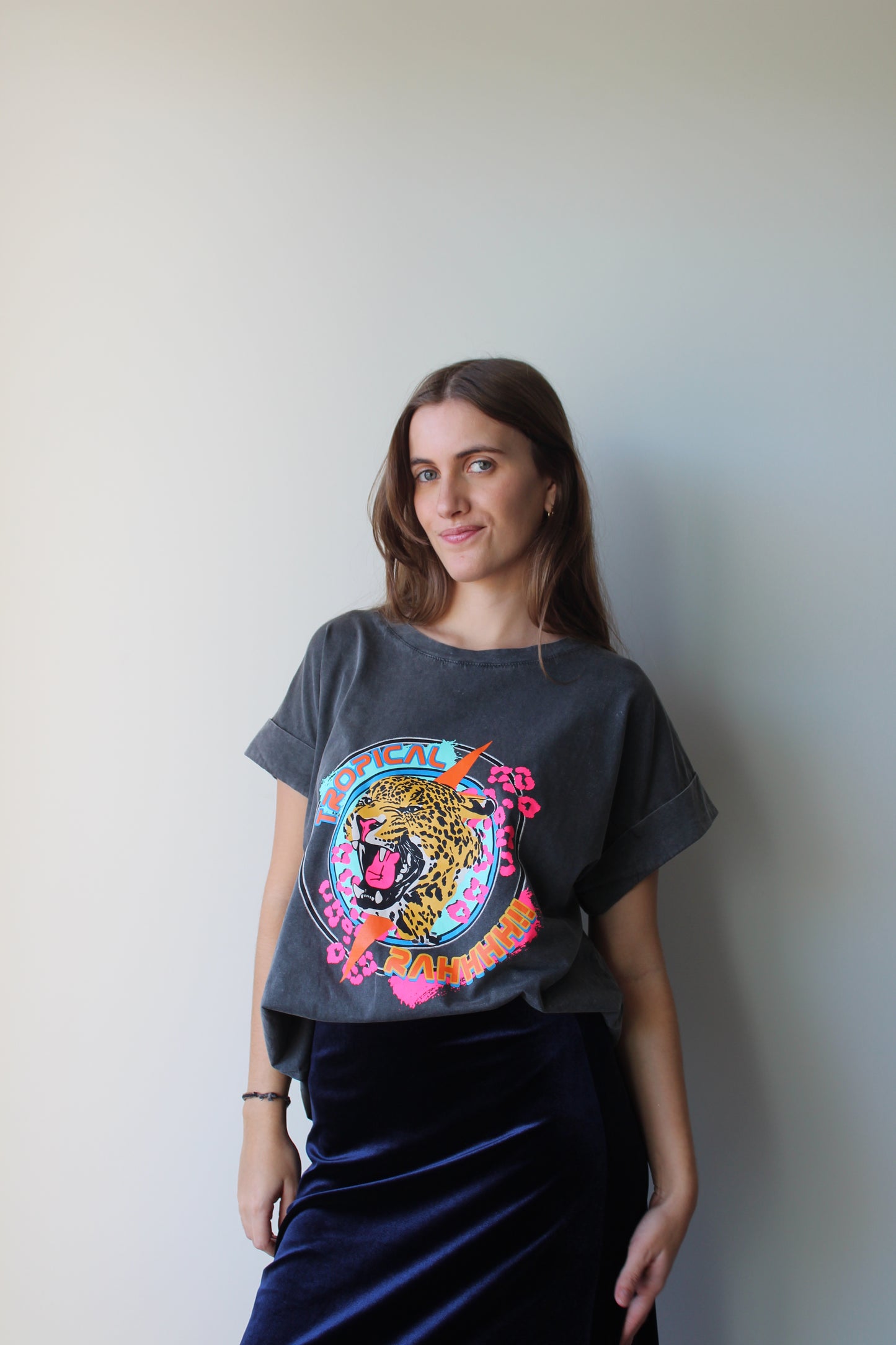 T-shirt gráfica "Tropical"