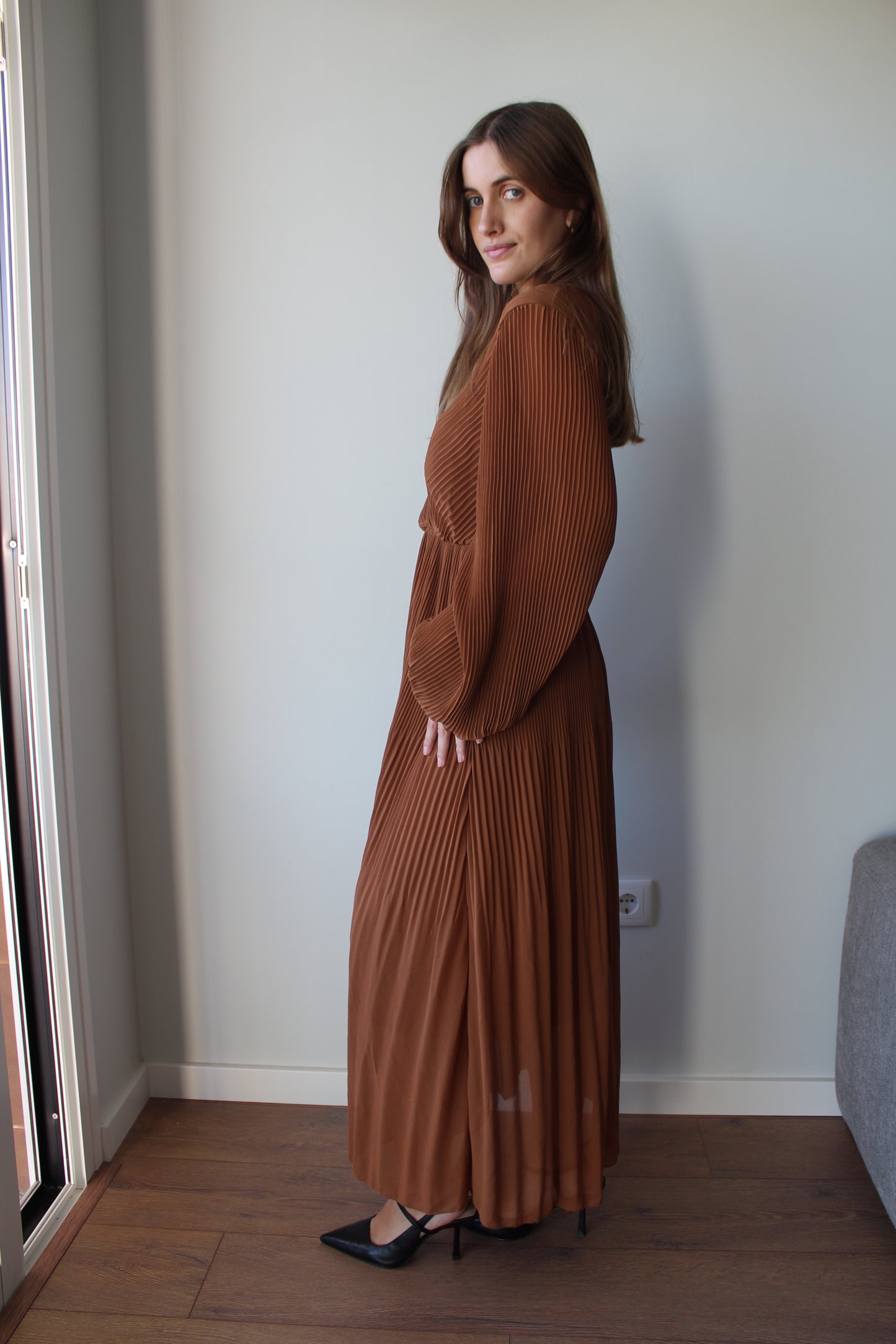 Vestido Plissado Manga Comprida