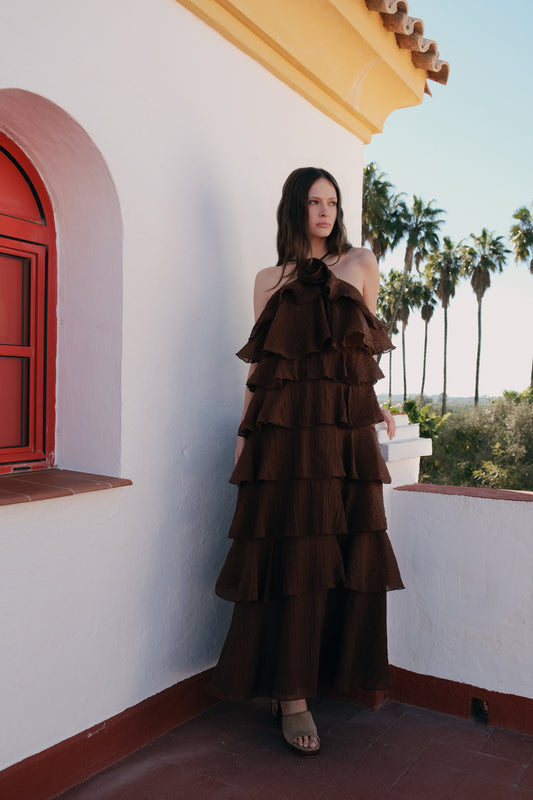 Vestido longo com folhos